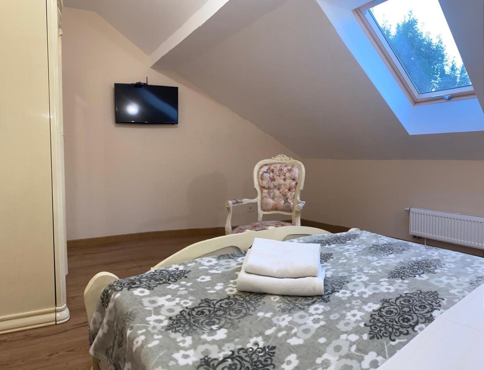 Apart Yaroslava Osmomysla 9 Square - City Center Lviv Kültér fotó