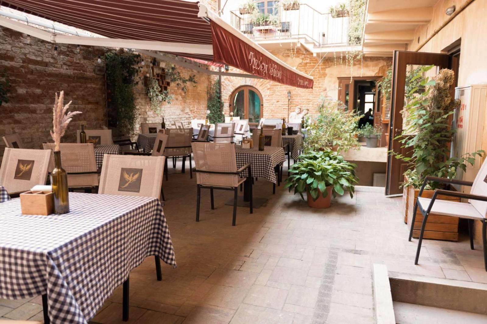 Apart Yaroslava Osmomysla 9 Square - City Center Lviv Kültér fotó
