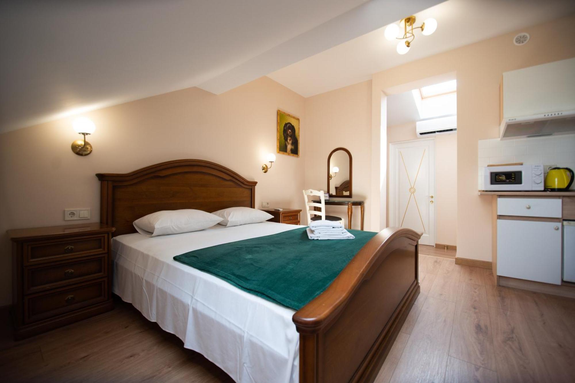 Apart Yaroslava Osmomysla 9 Square - City Center Lviv Kültér fotó